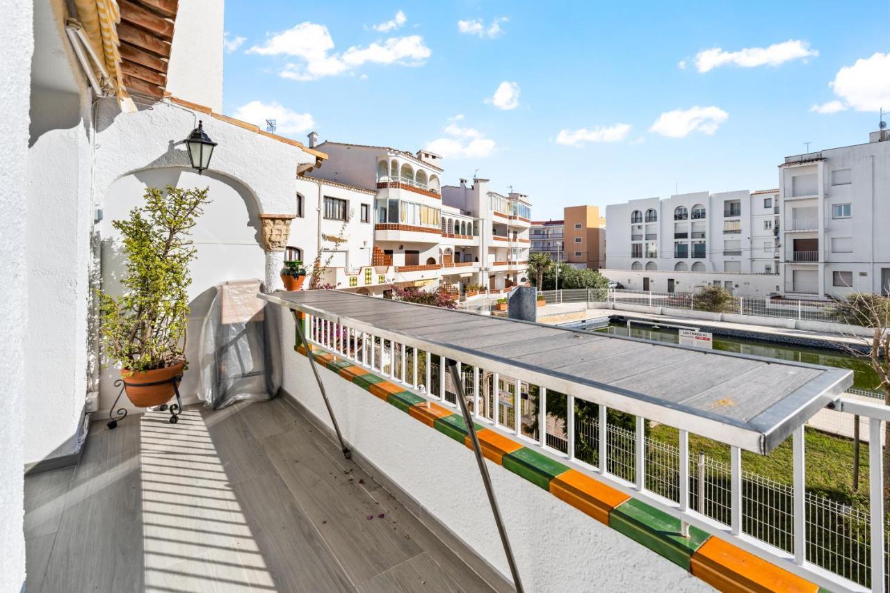 Apartamento Welcs -013- Con Terraza Y Piscina Apartment Empuriabrava Exterior photo